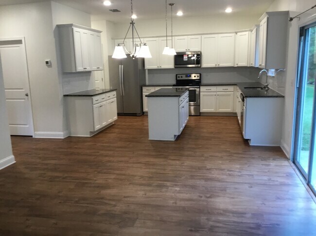Building Photo - 5627 Long Marsh Dr