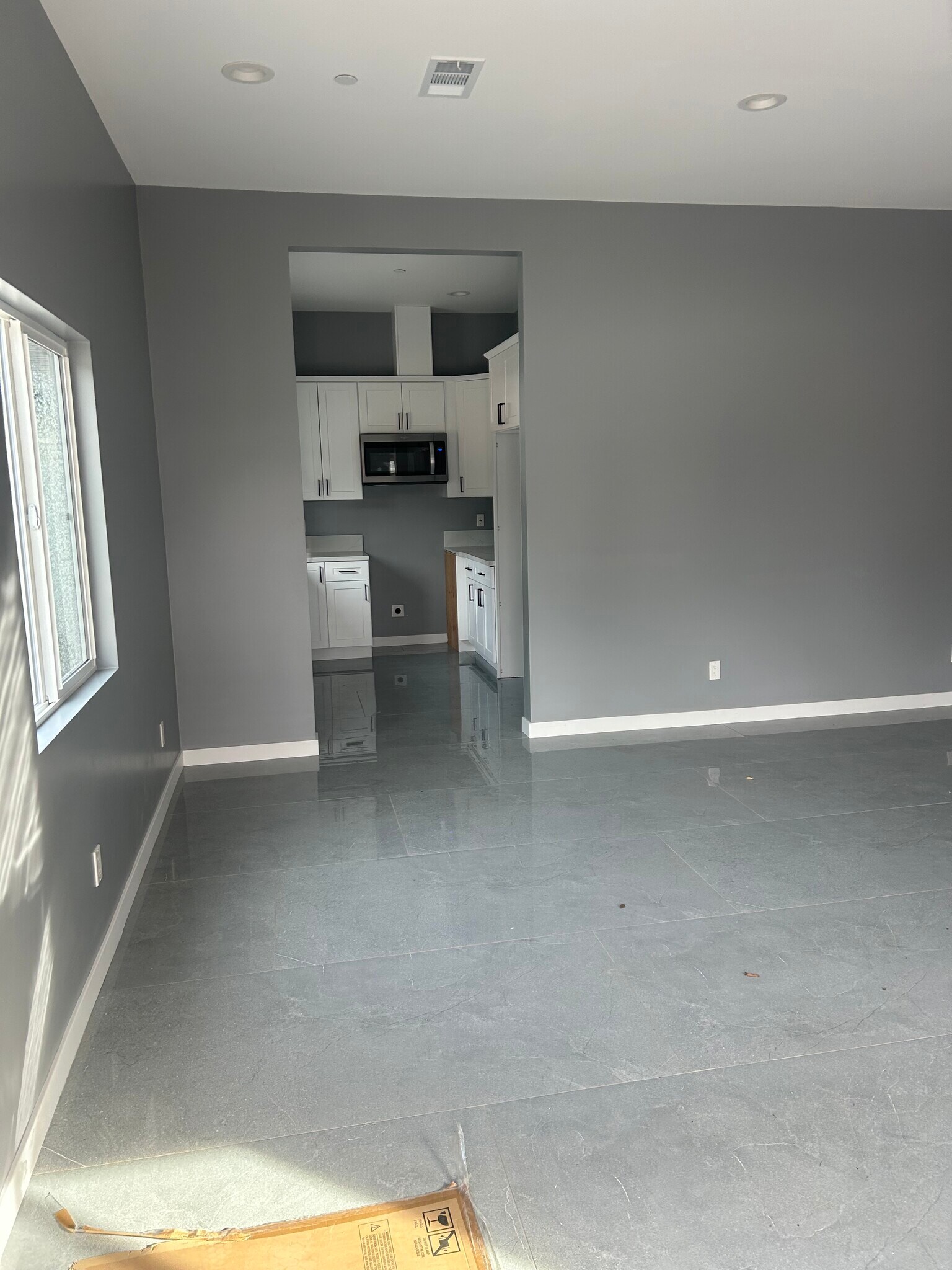 Building Photo - 6537 Valjean Ave