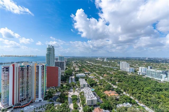 Building Photo - 1451 Brickell Ave