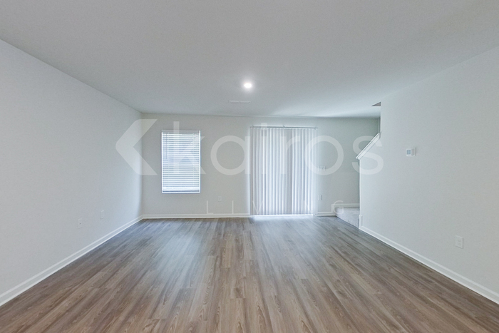 Building Photo - 388 Ironwood Ct