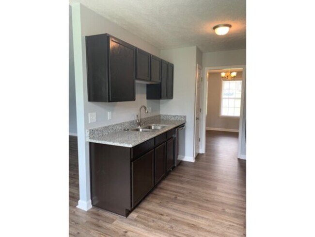 Building Photo - 109 Timber Ridge Drive, Raeford, Nc 28376