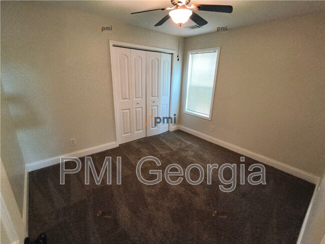 Building Photo - 206 Gayla Ct