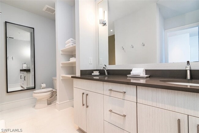 Building Photo - 101 8th St S