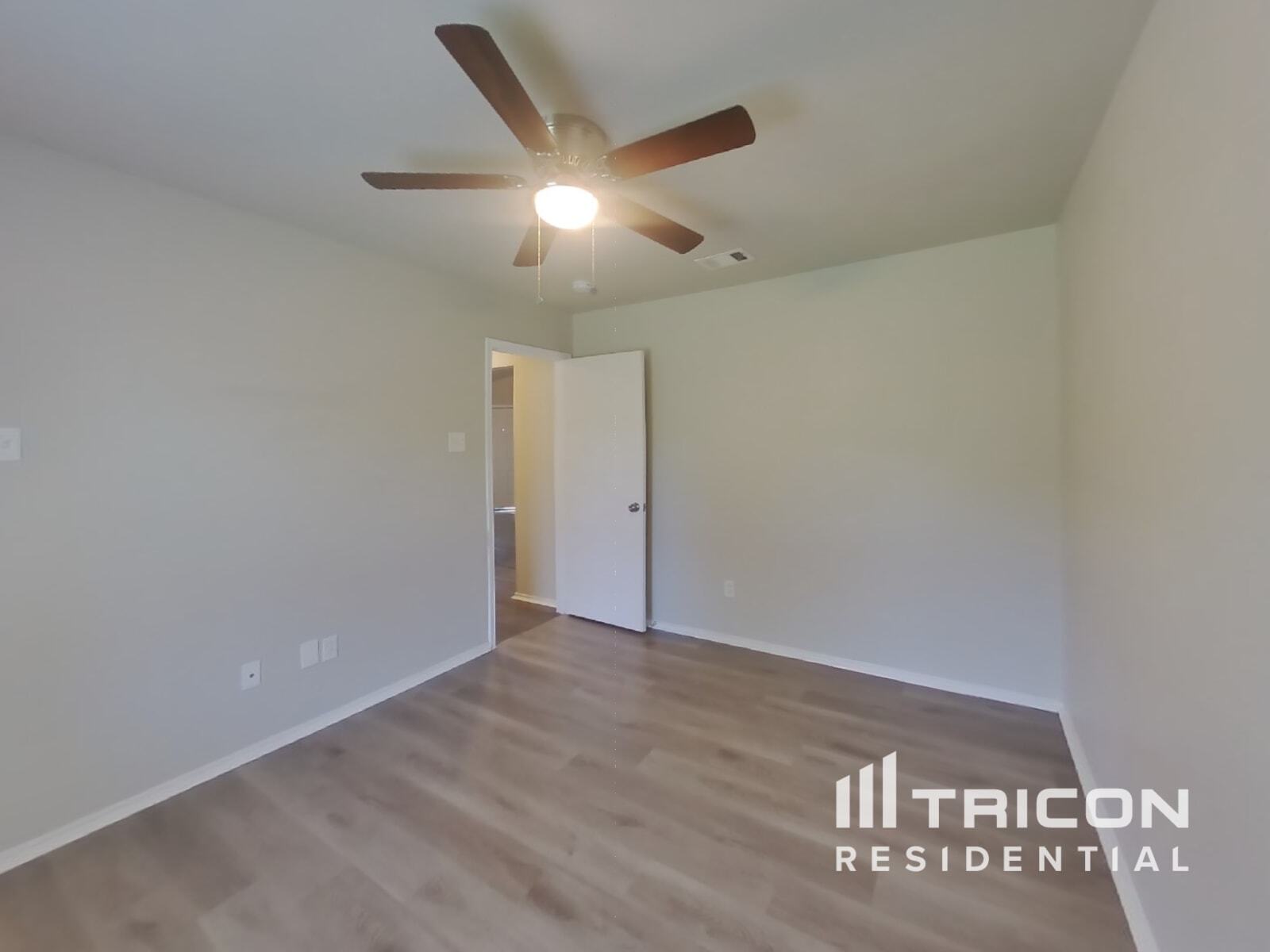 Building Photo - 1410 Misty Meadow Dr
