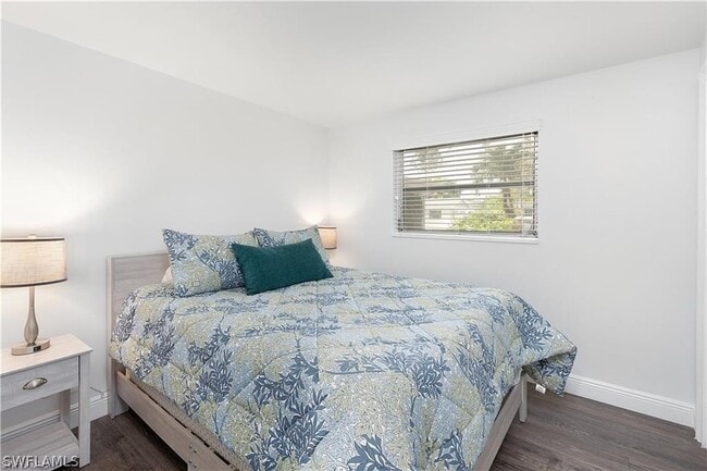 Building Photo - 1354 Rordon Ave