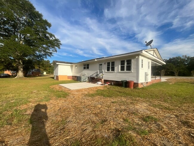 Building Photo - 4066 Hummingbird Pl