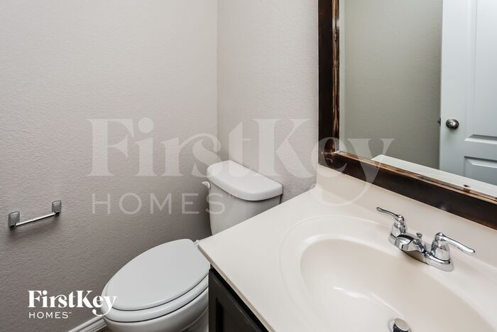 Building Photo - 206 Plantation Dr