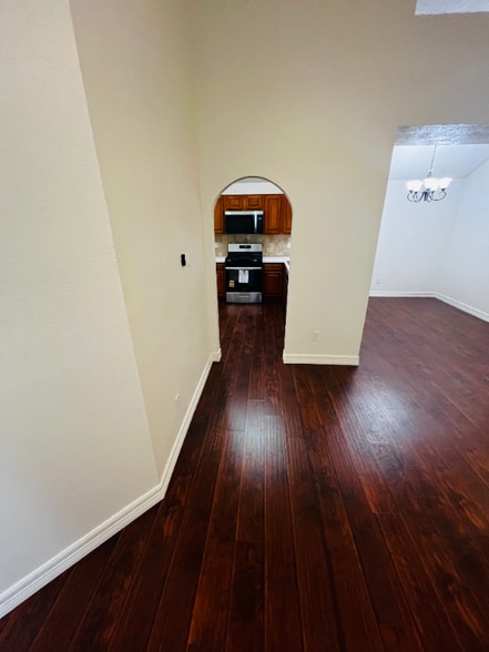 Building Photo - 8811 Cold Lake Dr