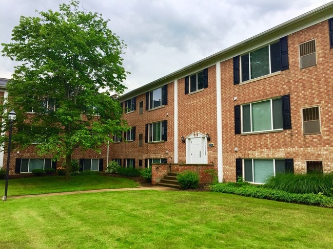 Manor Apartments Madison, OH Apartment Finder