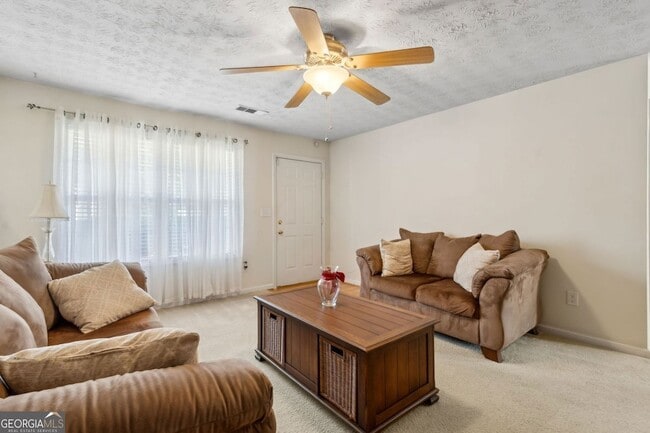 Building Photo - 436 Shenandoah Ct