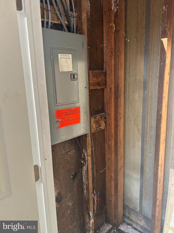 Building Photo - 11231 Joyceton Dr