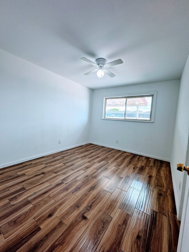 Building Photo - 139 Clairemont Rd