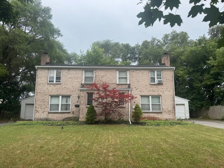 Primary Photo - 17 Sunshine Dr