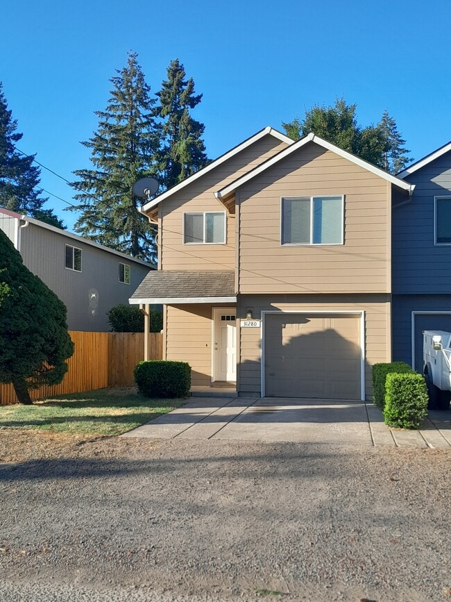 Primary Photo - 31280 NW Hillcrest St