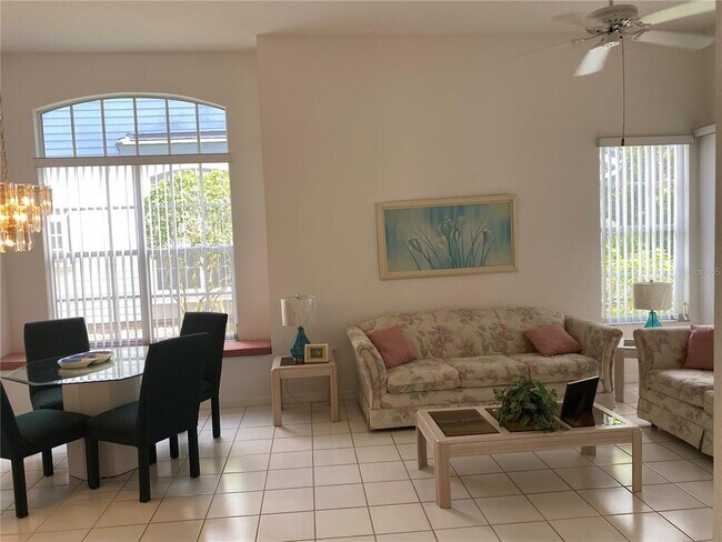 Building Photo - 7739 Whitebridge Glen