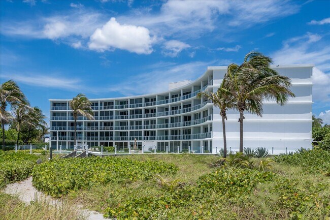 Building Photo - 1213 S Ocean Blvd
