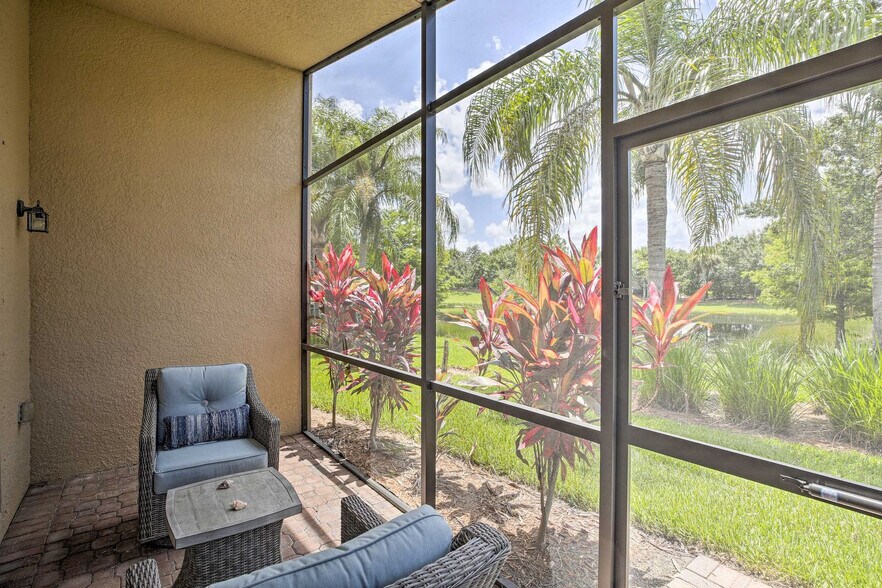 Building Photo - 10280 Crepe Jasmine Ln