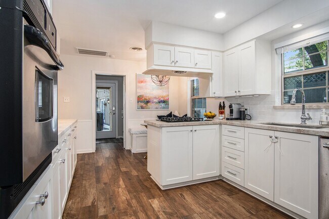 Building Photo - 1743 Nocturne Ln