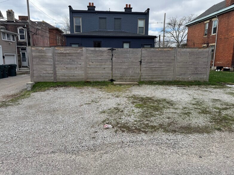 Gravel parking - 2 spaces - 396 W 1st Ave