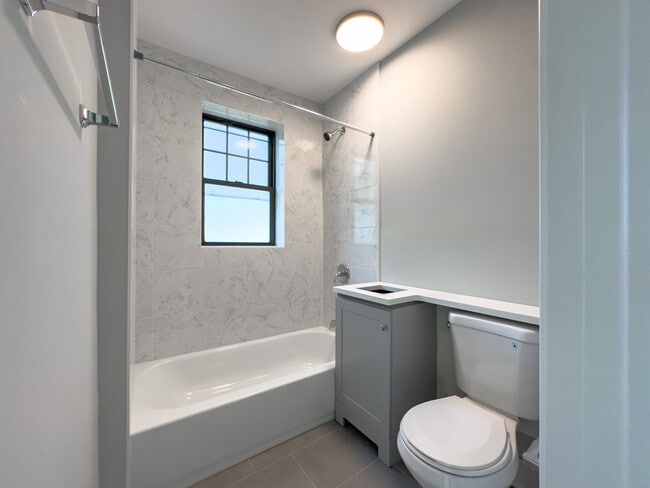 Building Photo - 378 Hazel Ave