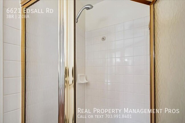 Building Photo - 6621 Edsall Rd