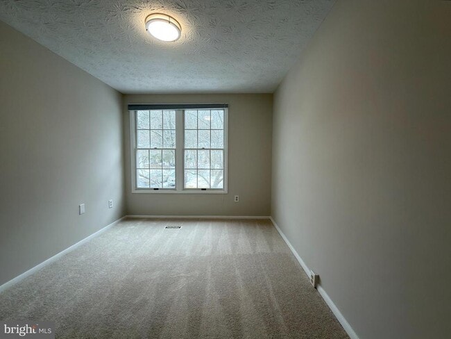 Building Photo - 1616 Barnstead Dr