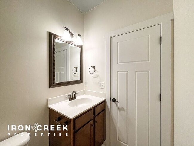 Building Photo - 24 Onteora Oaks Dr