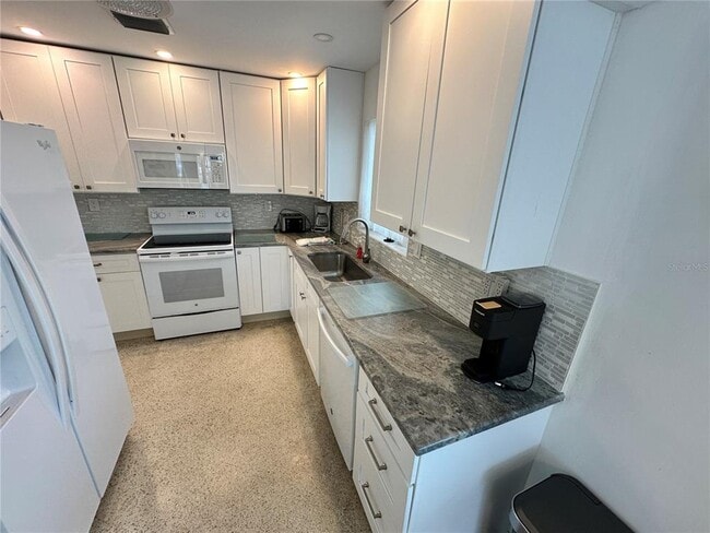 Building Photo - 3615 100th St W