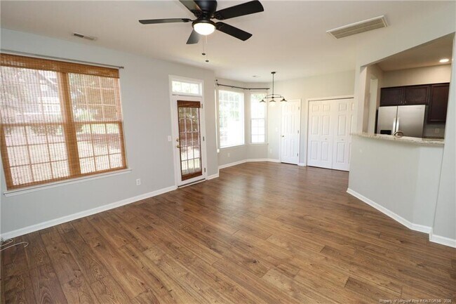 Building Photo - 1102 Silky Dogwood Trail