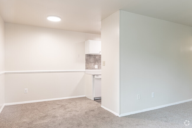 2BR, 1BA - Wynwood Apartments