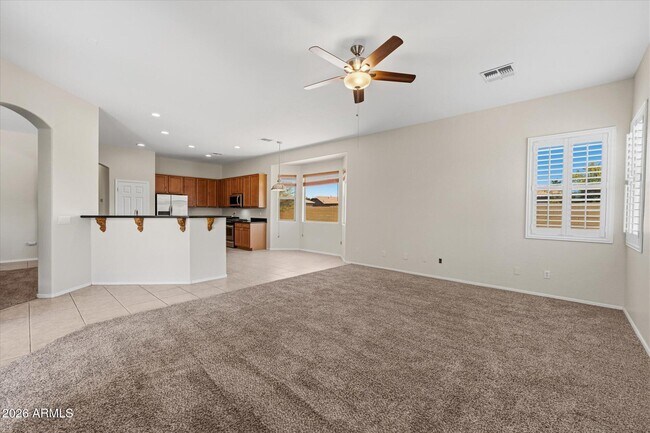 Building Photo - 2619 E Hazeltine Way