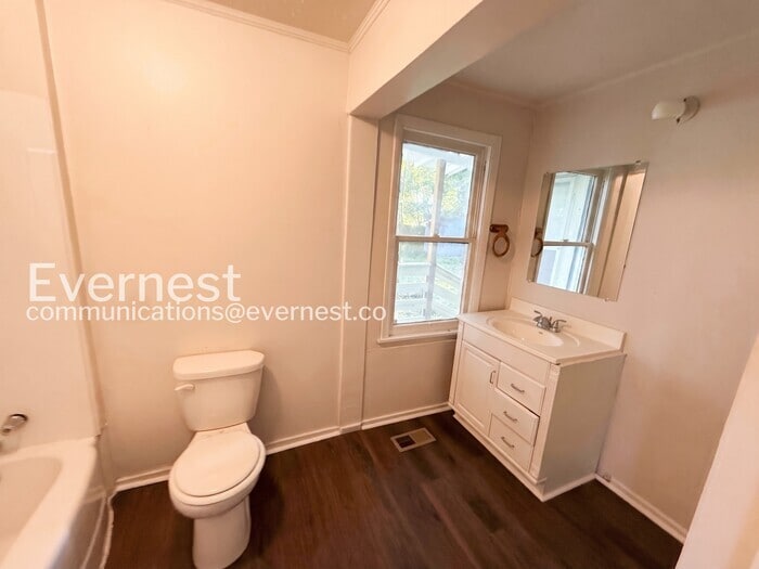 Building Photo - 222 73rd St N