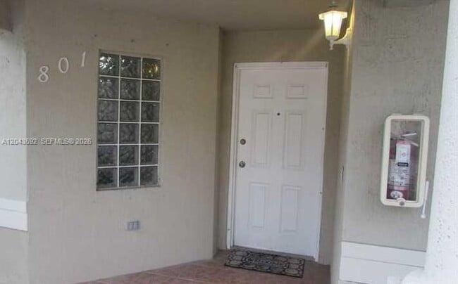 Building Photo - 10981 NW 88th Terrace