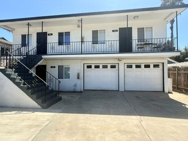 Building Photo - 482-482 Almond Ave