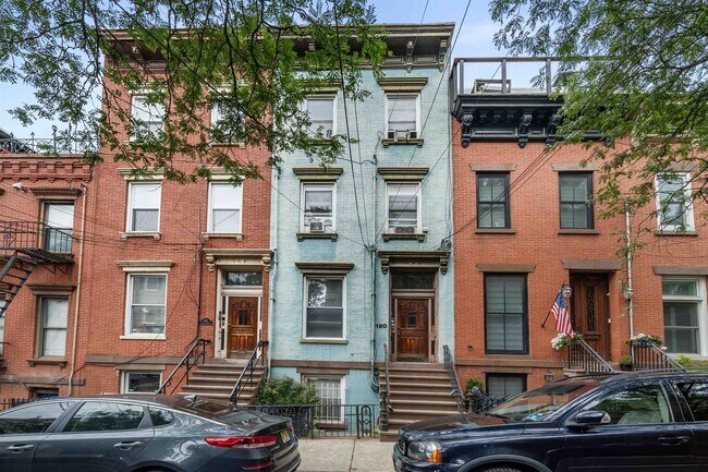 Primary Photo - 160 2nd St