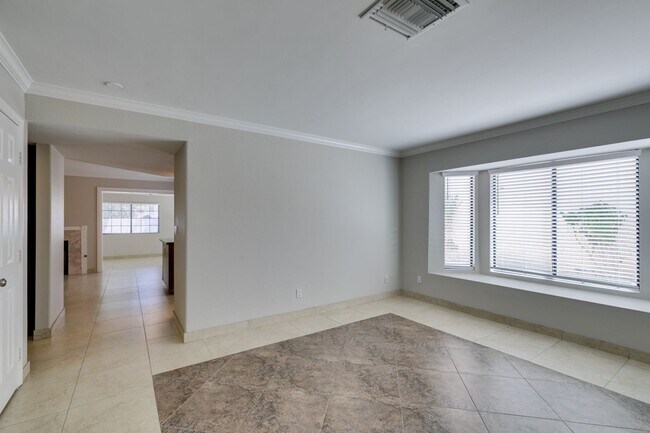 Building Photo - Amazing 3-bdrm home in Green Valley!