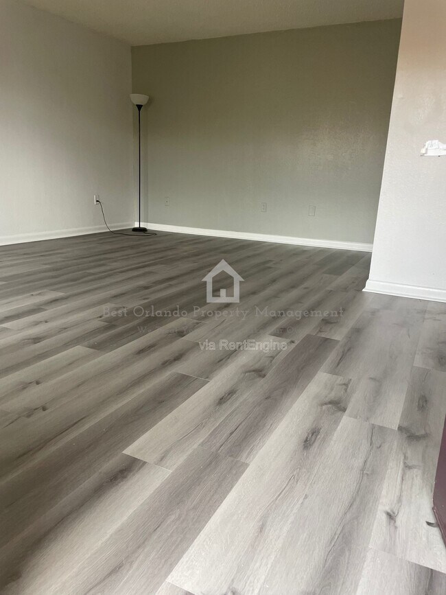 Building Photo - 746 McDougall Ct