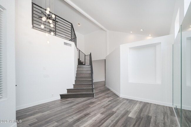 Building Photo - 18031 N 15th Pl