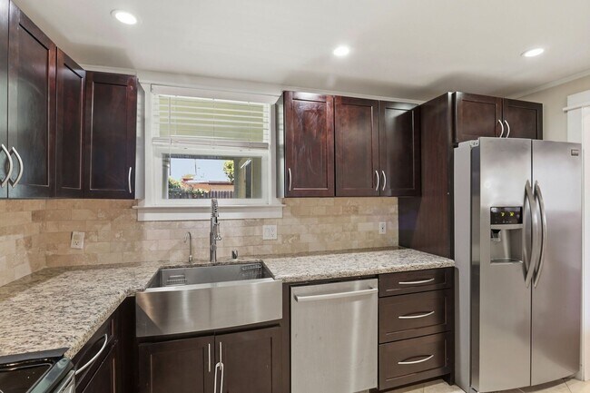 Building Photo - Wow! What a Great Home! Available Soon!