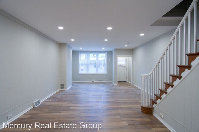 Building Photo - 3 br, 1 bath House - 1519 S 26th St