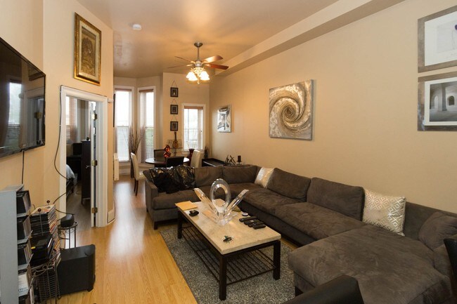 Building Photo - 1100 Whitelock St