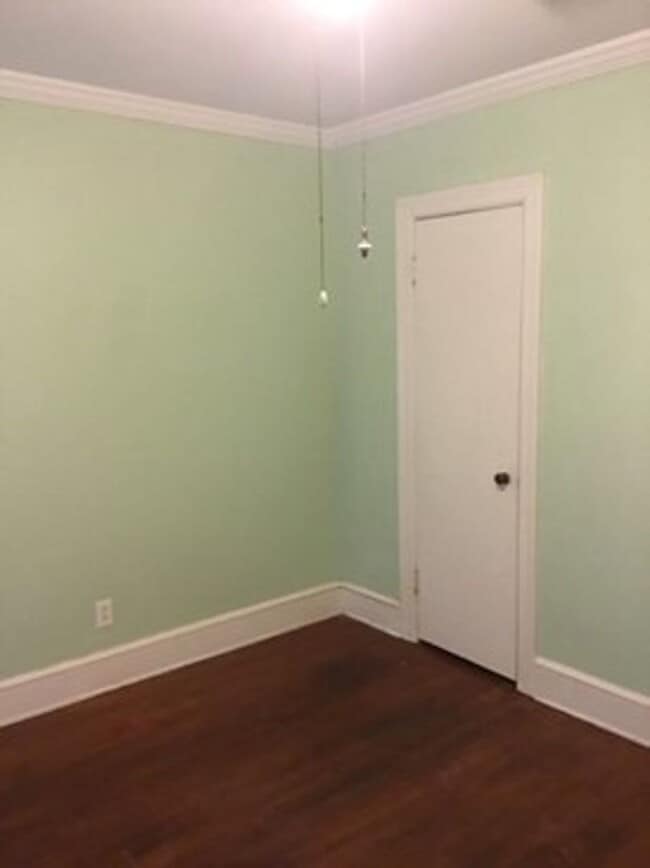 Building Photo - 3 Bed 1 Bath House in Washington