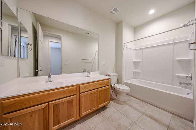 Building Photo - 25369 N 172nd Dr