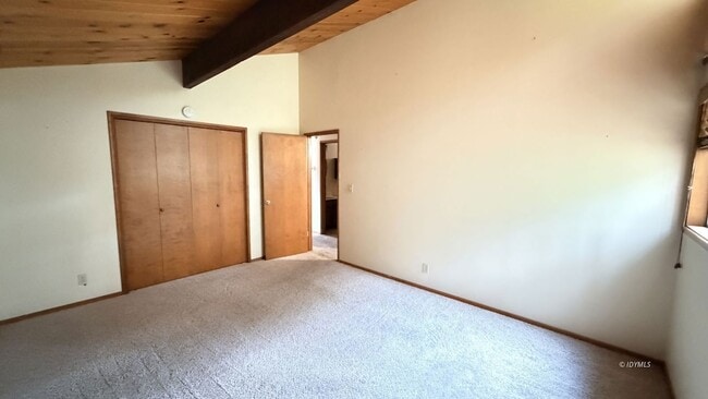 Building Photo - 25316 Marion Ridge Dr
