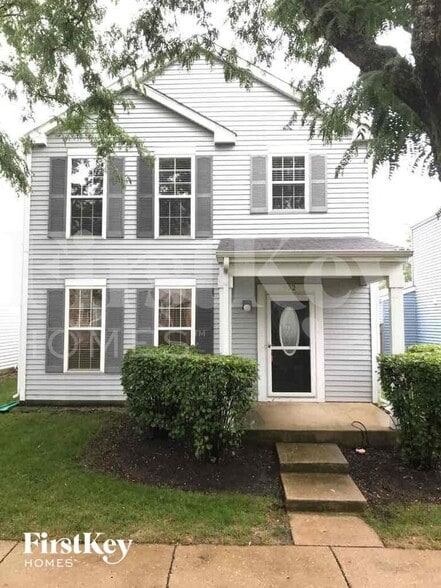 Primary Photo - 932 Symphony Dr