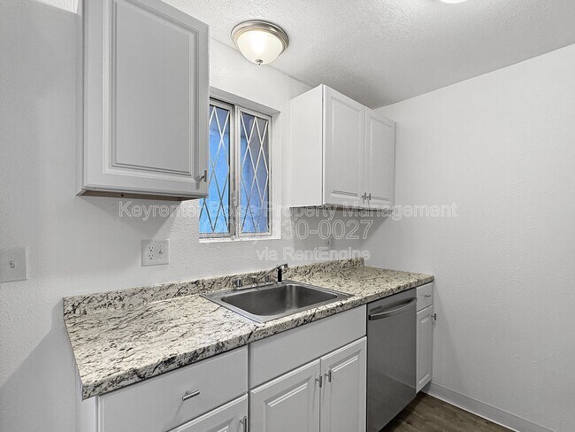 Building Photo - 4813 W Targee St