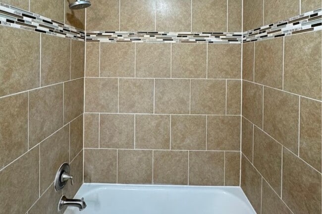 Building Photo - 1205 15th St