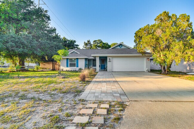 Building Photo - 7100 6th Ave N