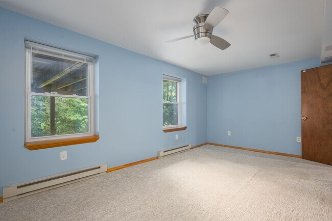 Building Photo - 505 4th