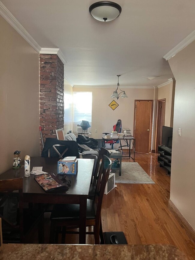 Building Photo - 48-08 30th Ave.